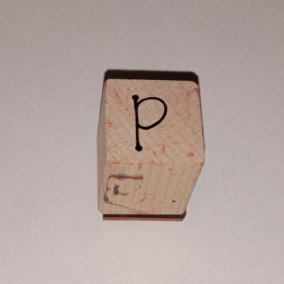 🎯 10 for $10 / Mounted Rubber Stamp "p" Scrapbooking Stamp - Picture 1 of 4